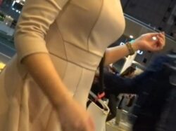 清楚爆乳ギャルのぶるんぶるん揺れるボイン