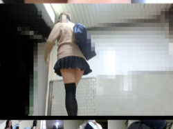 厳選4セット駅階段下から女子達の生尻堪能パンチラ動画4SET