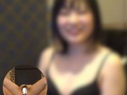 【個人撮影】ゆいちゃん Ccup 本翼似の小柄で可愛らしい25歳OL 顔に似合わずあそこ剛毛