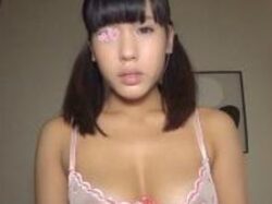 ムチムチボディの彼女がぶっかけに挑戦