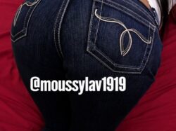 【極上エロ尻】moussyデニム👖脳汁と精子噴き出すマウジー尻フリ！ジーンズ巨尻突き出しぶっかけ懇願♥