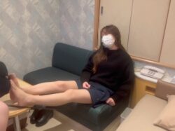 【激レア】ドS美人りりか様による蒸れたパンストで踏み＆ 顔面騎乗でM男責め
