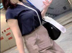 特SS級ランクの豪乳暴れボインなメロン乳美人OL様の降臨！